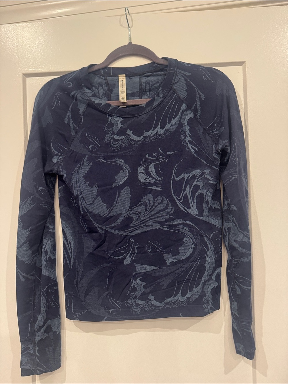 Athleta Navy Blue Swirl Long Sleeve Top